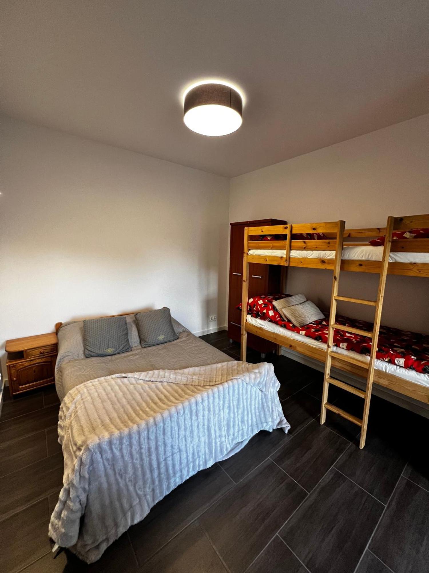 Kotwica Mikoszewo Apartment Bagian luar foto